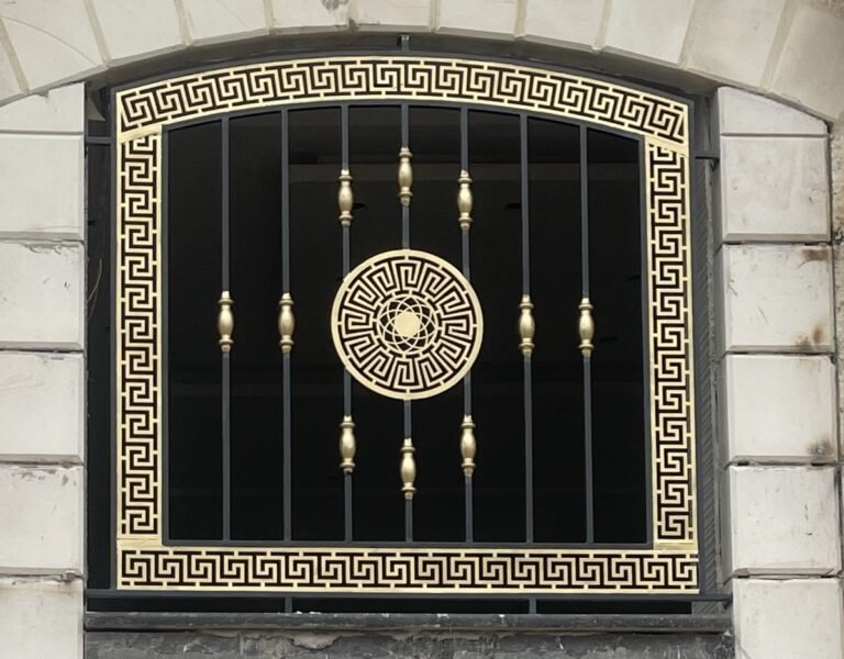 أبواب وشبابيك